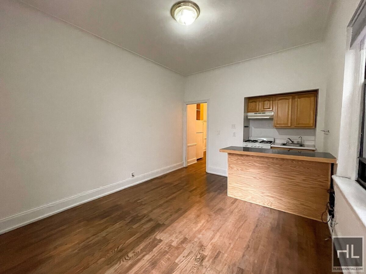 Photo - EAST 87 STREET Unit 5B