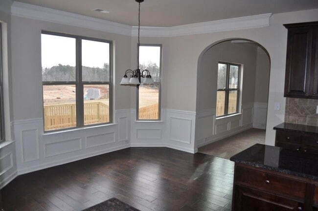 Photo - 1455 Forest Brook Trail