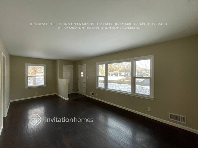 Photo - 9300 Chicago Ave