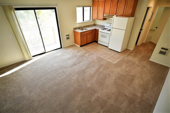 Photo - 3846 Buell St Unidad A