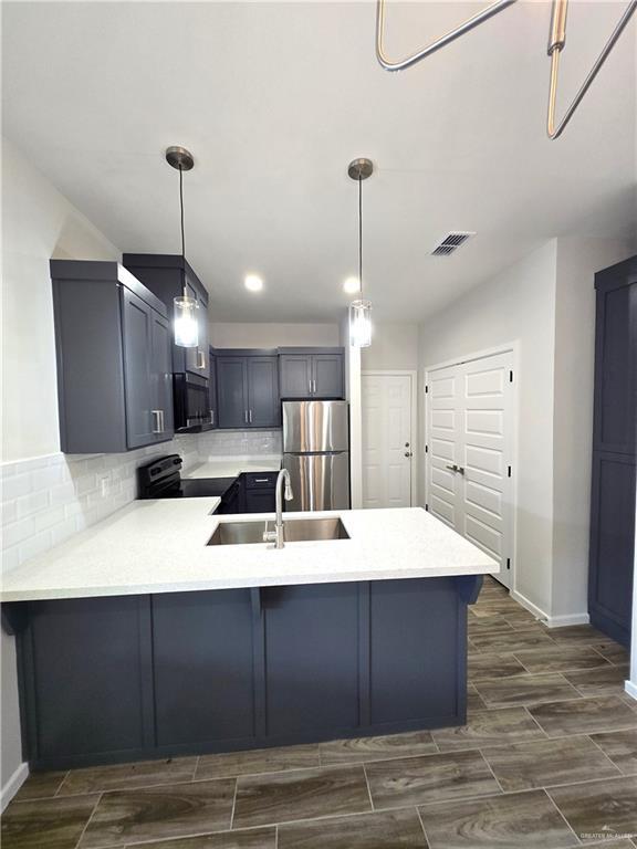 Photo - 11 Clarence Dr Unit 3