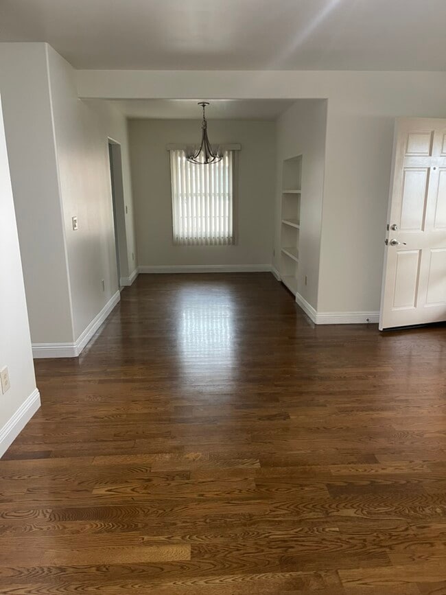 Photo - 5255 Via Campo St