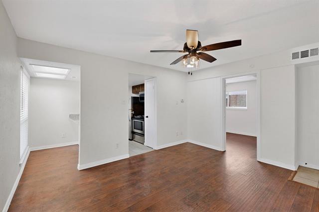 Photo - 2003 Bennett Ave Unidad 201