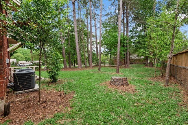 Photo - 14151 Buckingham Ln