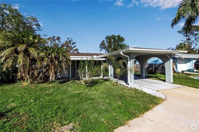 Building Photo - 20378 Emerald Ave Rental