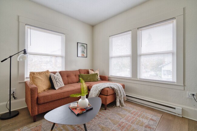 Photo - 4922 SE 50th Ave Unit SI ID1611880P