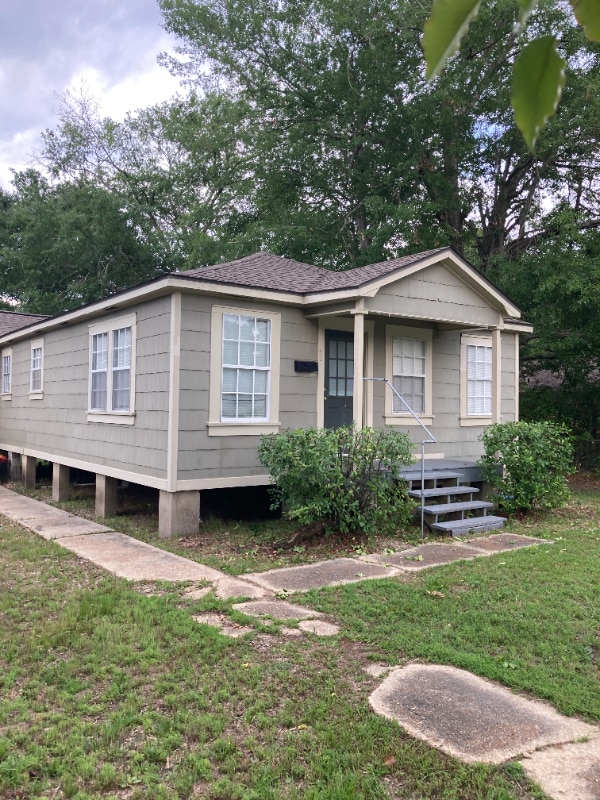 Photo - 406 N Texas St