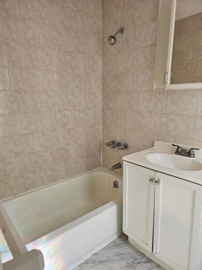 Photo - 193 Newark Ave Unit 6