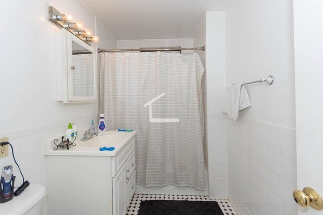 Photo - Large, Beautiful renovated 1 bed