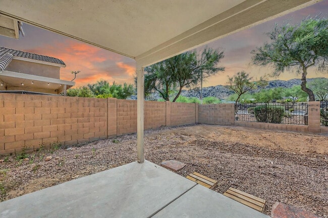 Photo - 1125 E Milada Dr