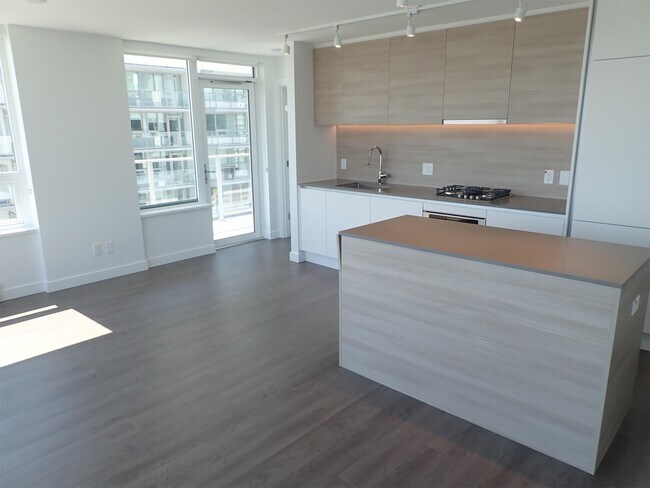 Photo - 908 Quayside Dr