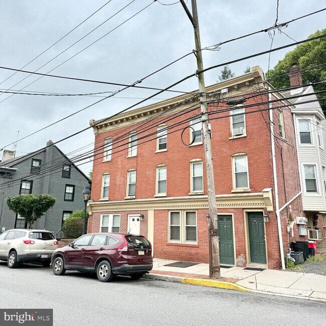Photo - 30 N Main St Apartment Unit C