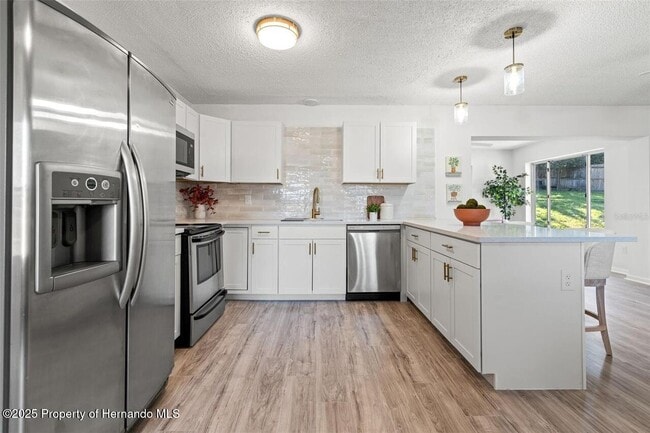 Photo - 7370 Holiday Dr