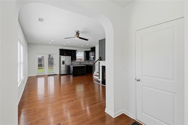 Photo - 2705 Avanti Way