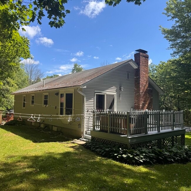 Photo - 190 Pillsbury Rd