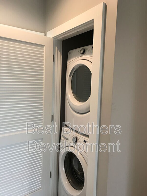 4779 South Park Ave Unit 15