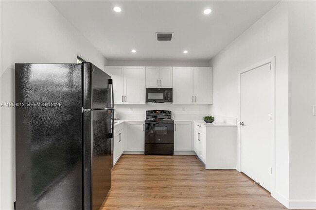 Photo - 400 SW 1st St