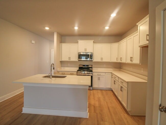 Photo - RENT SPECIAL of $1,695/MONTH for 12 MONTHS...