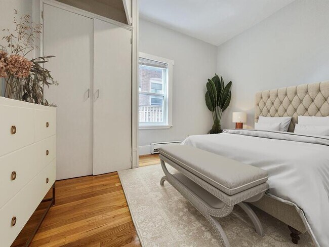 Photo - 2 Mark St Unit 3