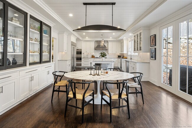 Photo - 14 Peaceful Ln