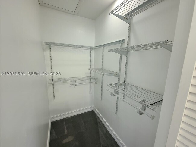 Photo - 173 SW 3rd St Unit 173