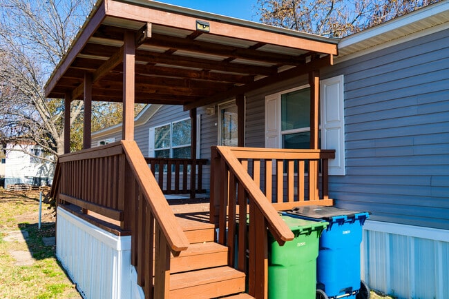 Photo - 120A Parker Dr