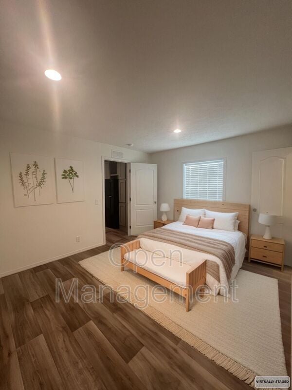 Photo - 18-1015 Gibraltor