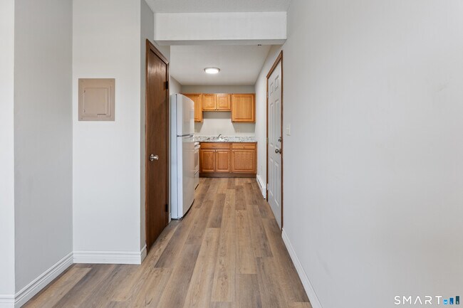 Photo - 46 N Cherry St