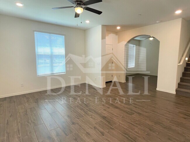 Photo - 29400 N 122nd Glen