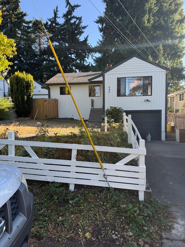 Photo - 545 NE 100th St