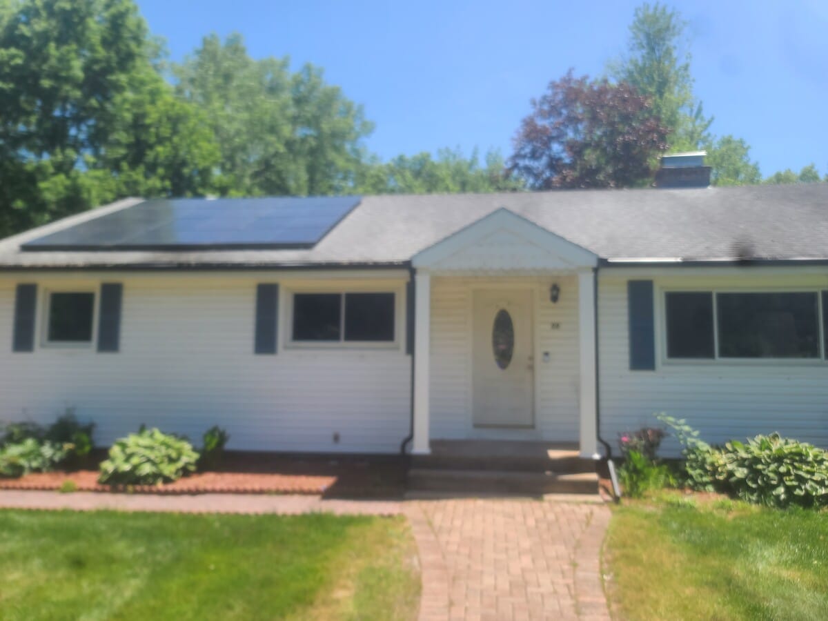 Photo - 22 Maple Ave