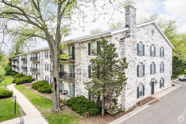 The Normandy Apartments