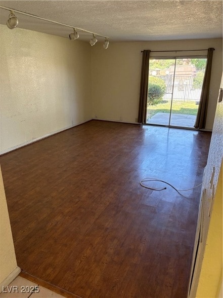 Photo - 2963 Pinehurst Dr