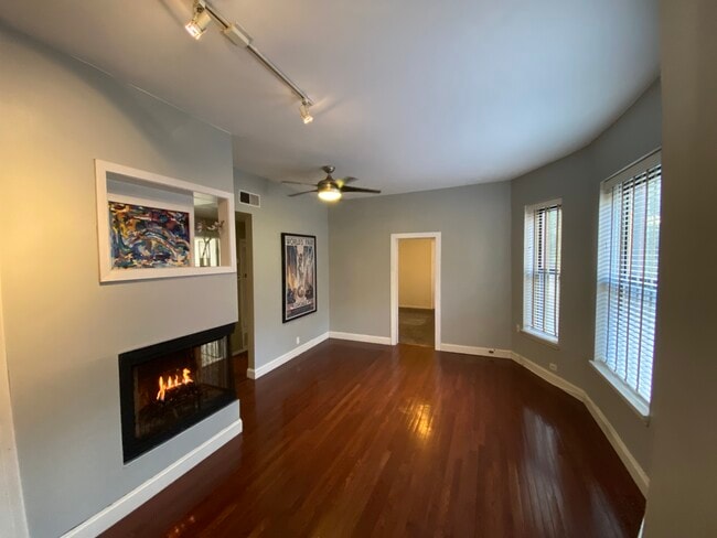 Building Photo - 743 W California Ter Unit 2