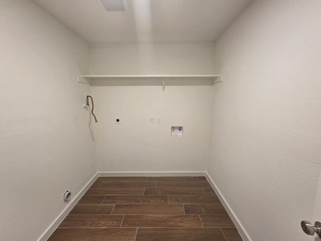 Photo - 803 Coleman St