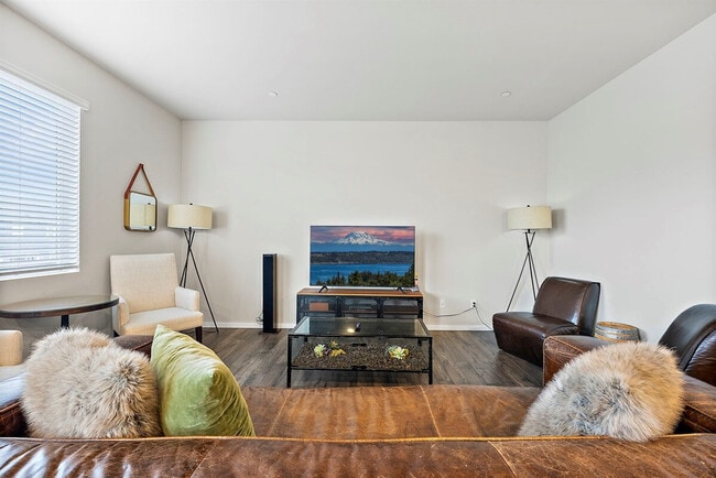 Photo - 10715 186th St Ct E Unit SI ID1296621P