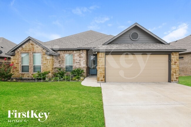 Building Photo - 612 Zachary Dr