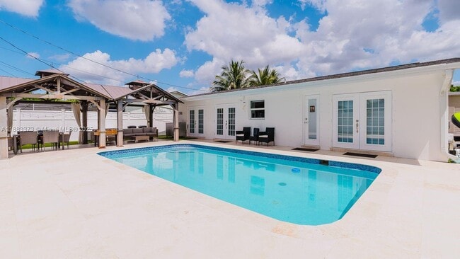 Building Photo - 7960 Orleans St Rental