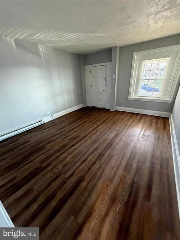 Building Photo - 1410 Huddell Ave Unit Floor 1
