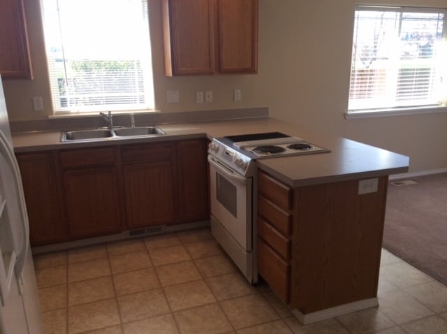 Photo - 2285 NW McGarey Dr