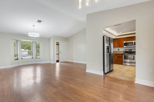 Photo - ** GOLDEN GATE CITY ** 3 BED + DEN / 2 BATH - FENCED YARD - NO HOA! - ANNUAL RENTAL