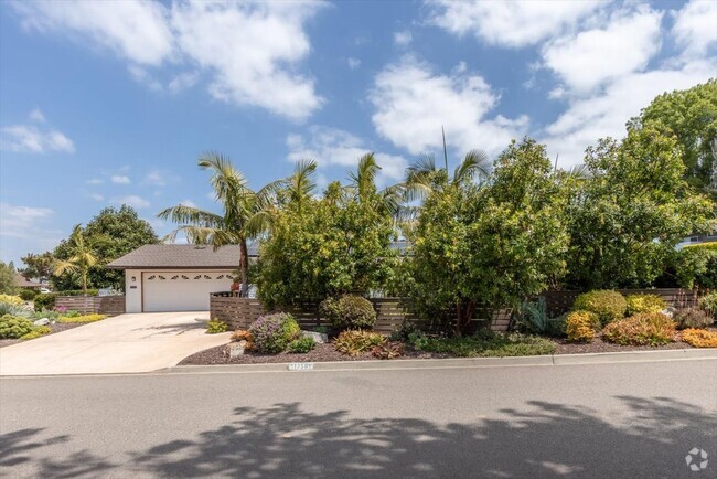 Building Photo - 1356 San Julian Dr Rental
