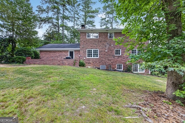 Photo - 4854 Springfield Dr