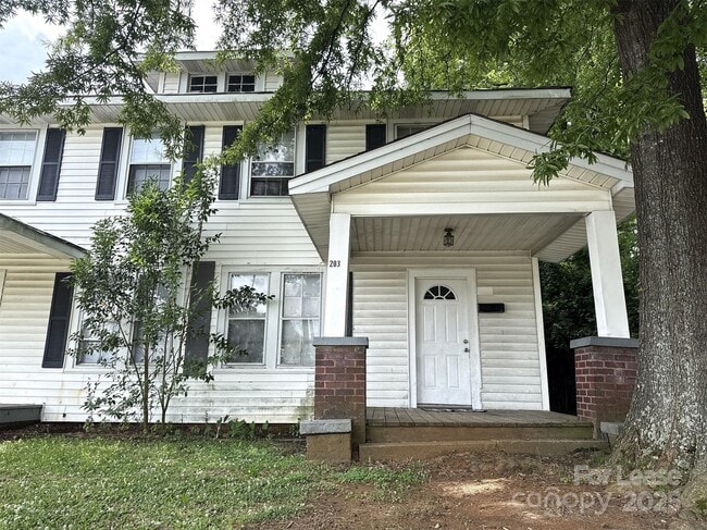 Photo - 203 W 3rd Ave House