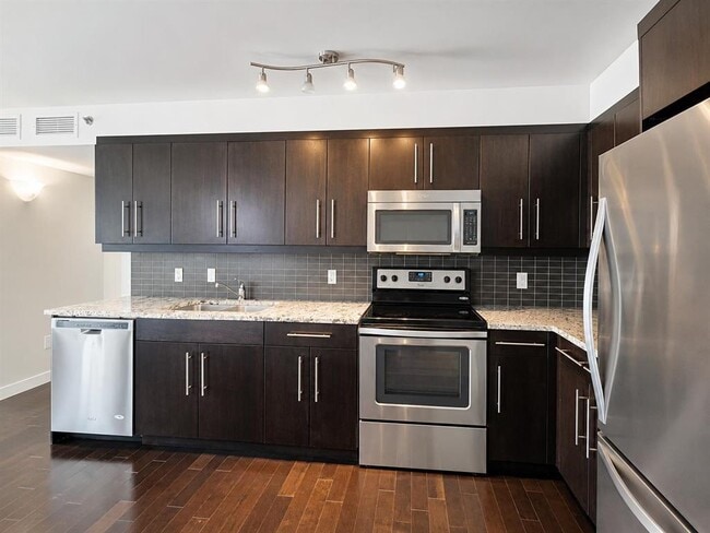 Photo - 235 Bridgeland Dr S