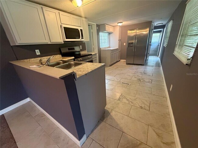 Photo - 12938 Lincoln Rd