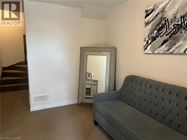 Photo - 12 Workman Ln