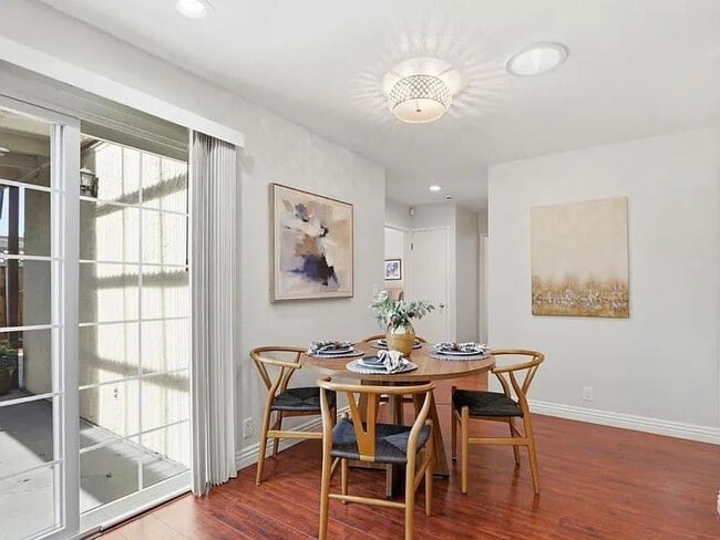 Photo - 2019 Malden Ave