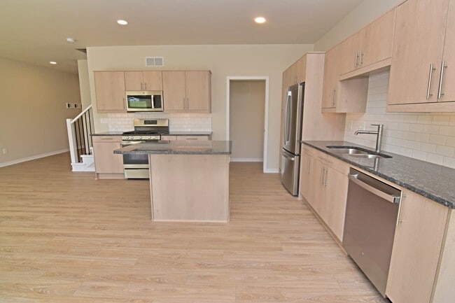 Photo - 29 Crosby Park Dr
