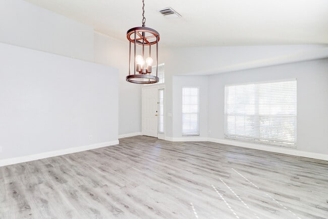 Photo - 29806 Morningmist Dr